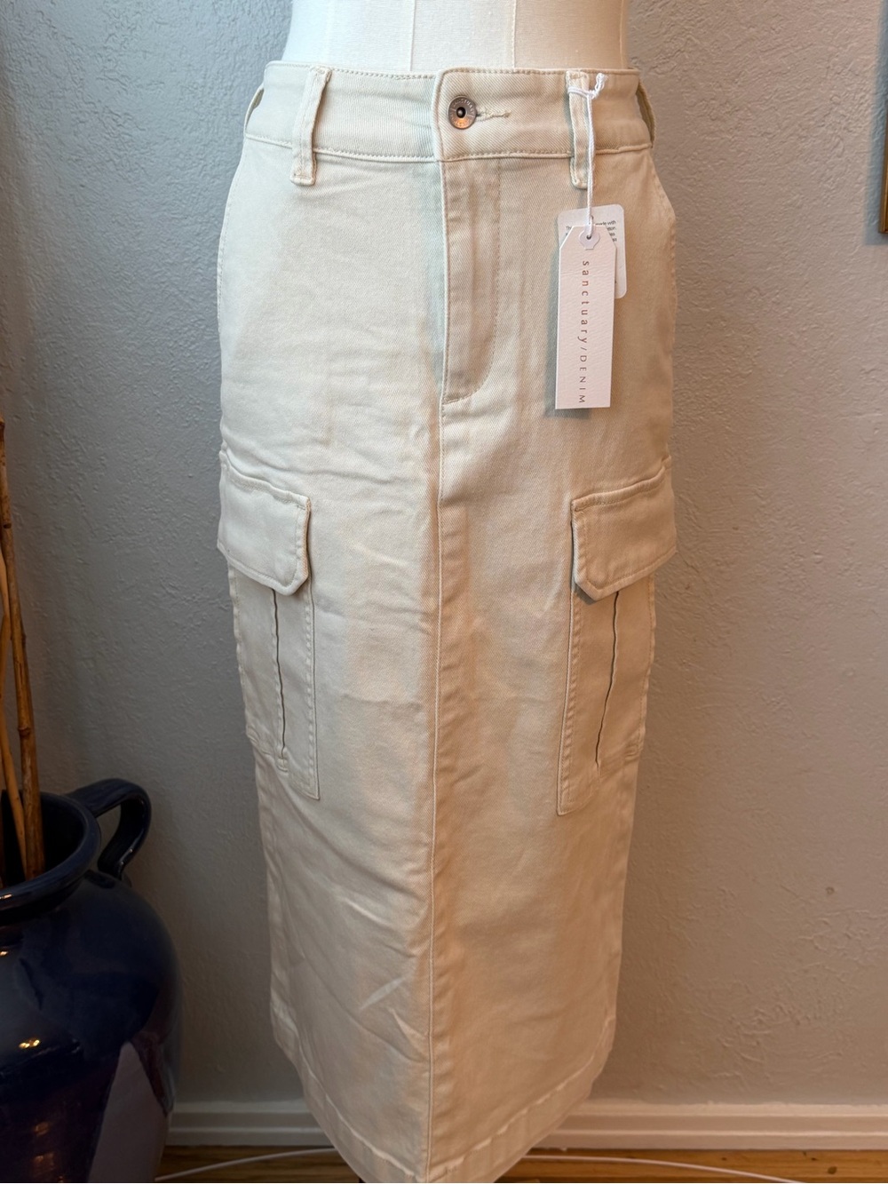 NWT Sanctuary Winter White Cargo Maxi Skirt SIZE 27